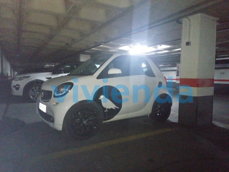 Garage for Sale in Castilla, Madrid 9