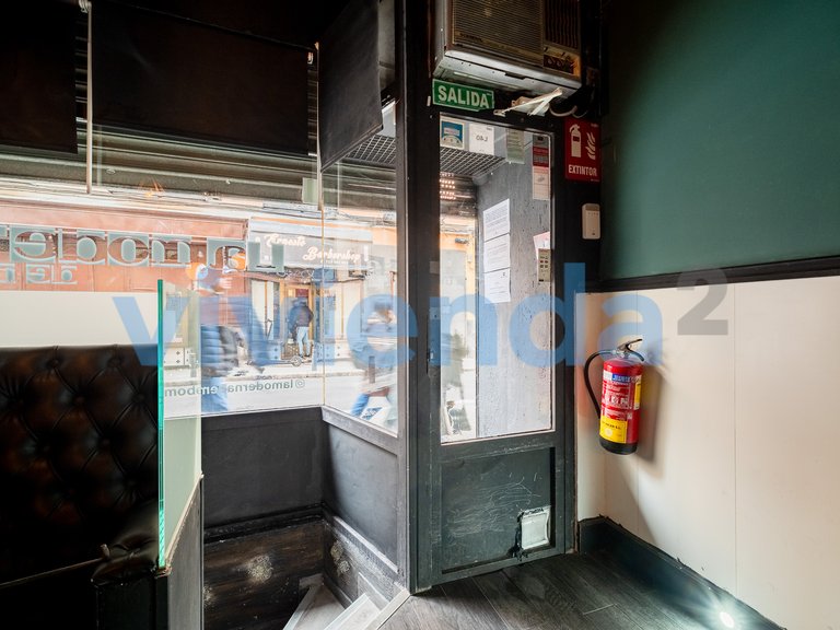 Commercial for Sale in Palacio, Madrid 8