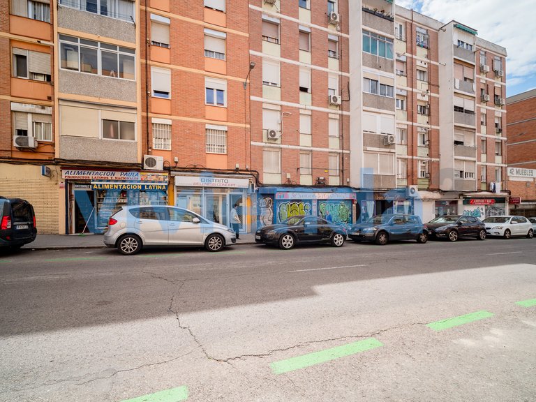 Commercial for Sale in Ventas, Madrid 22