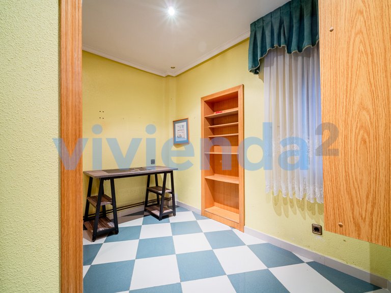 Town House for Sale in Ventas, Madrid 24
