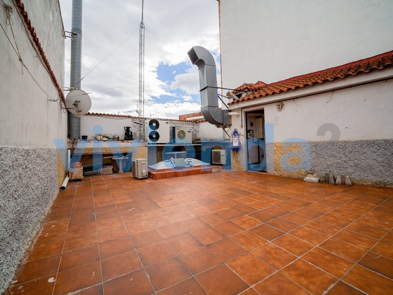 Town House for Sale in Ventas, Madrid 27