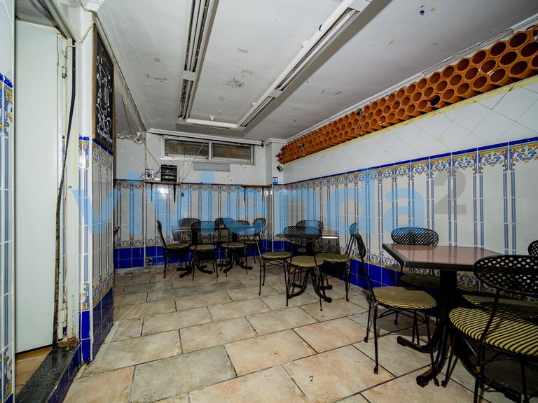 Town House for Sale in Ventas, Madrid 1
