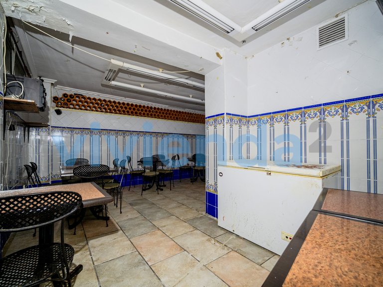 Town House for Sale in Ventas, Madrid 8