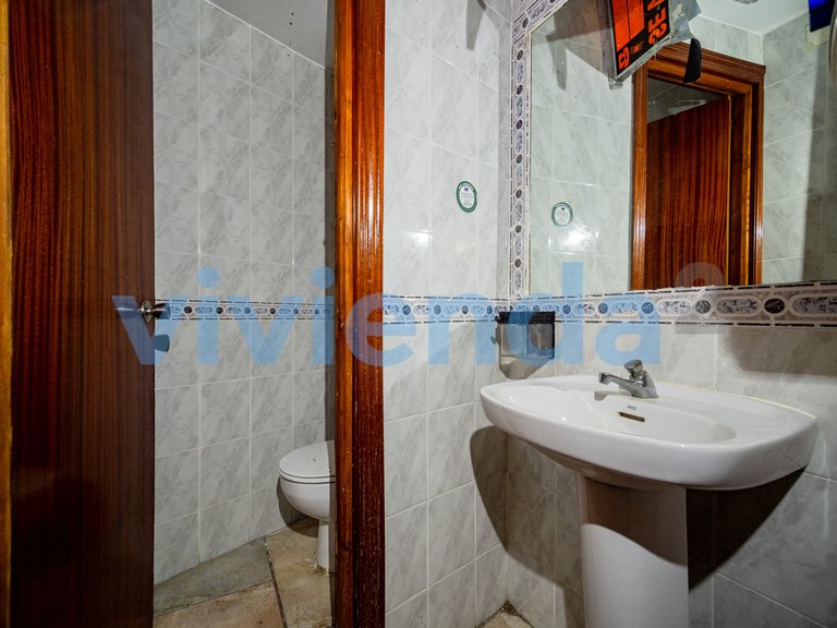 Town House for Sale in Ventas, Madrid 30