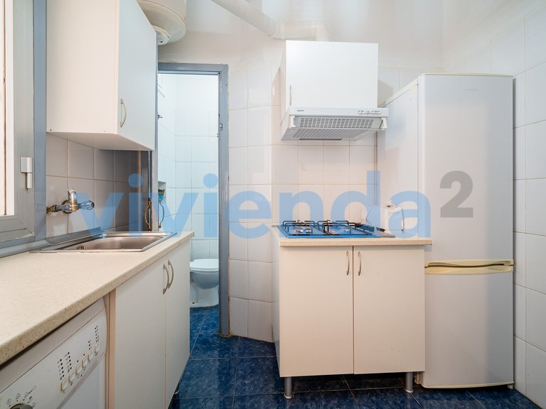 Apartment for Sale in Embajadores, Madrid 16