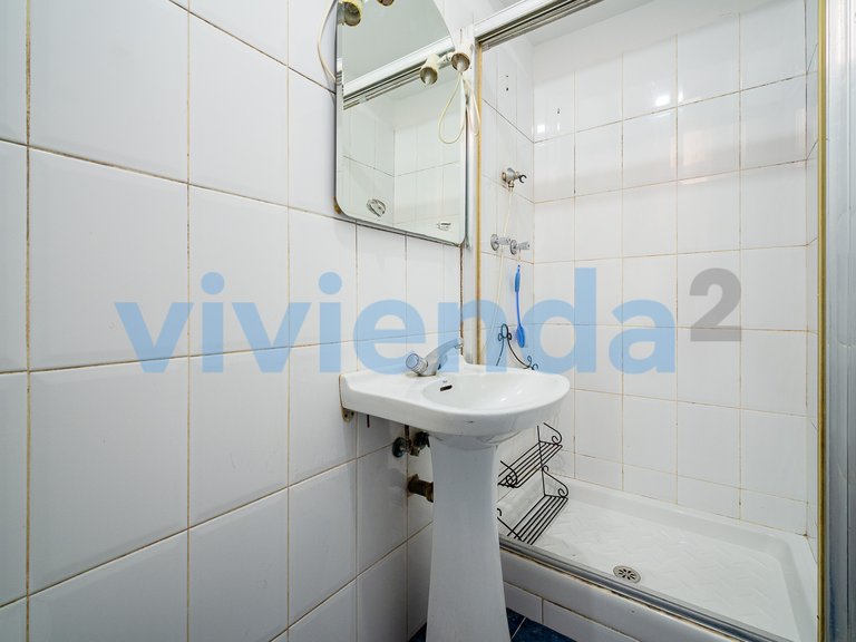 Apartment for Sale in Embajadores, Madrid 28