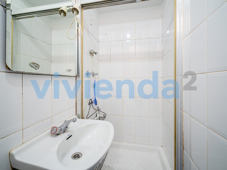 Apartment for Sale in Embajadores, Madrid 29