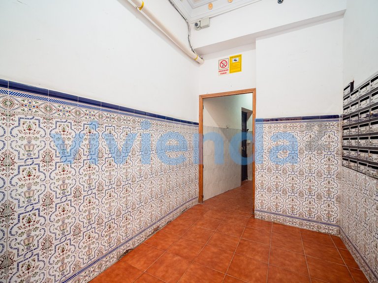 Apartment for Sale in Embajadores, Madrid 12
