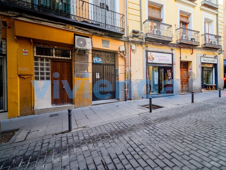 Apartment for Sale in Embajadores, Madrid 10