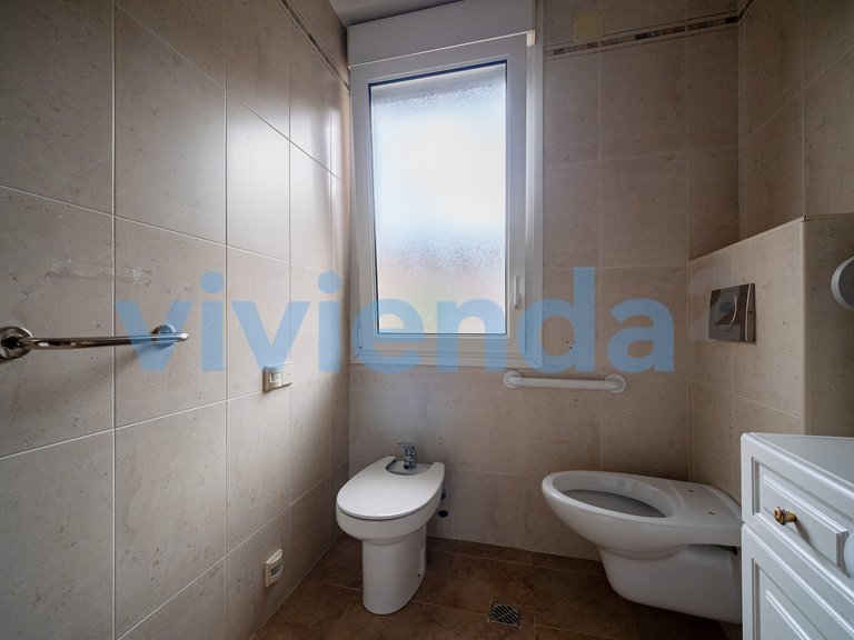 Apartment for Sale in Piovera, Madrid 30