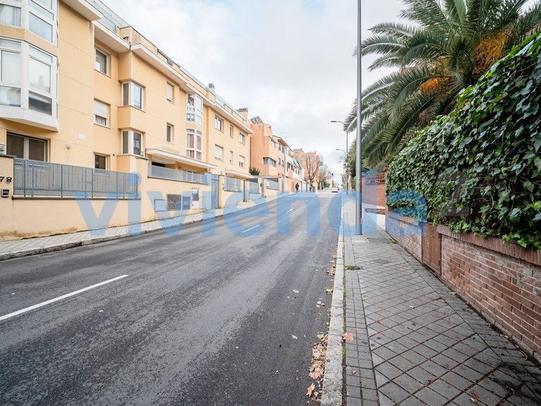 Apartment for Sale in Piovera, Madrid 12