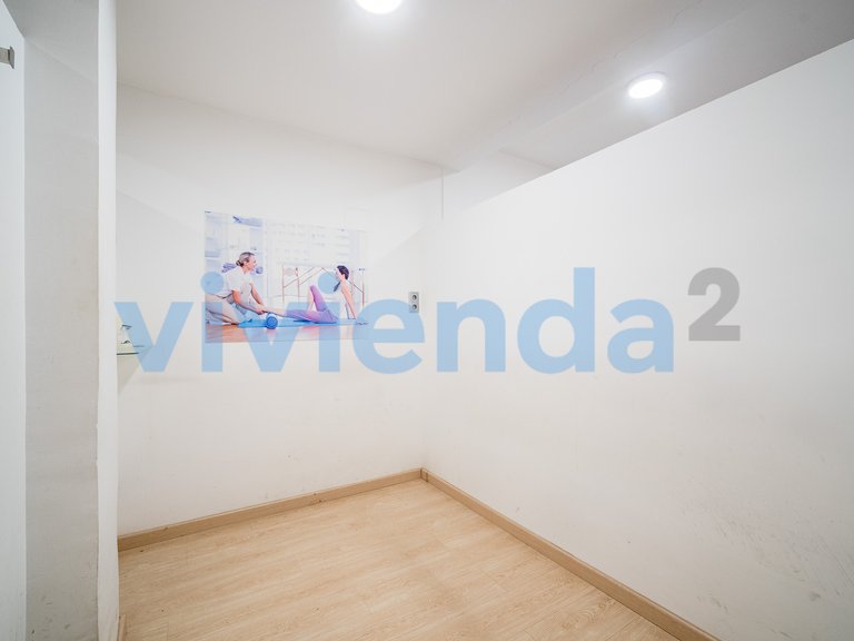 Commercial for Sale in Castillejos, Madrid 8