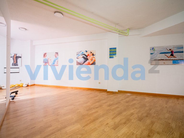 Commercial for Sale in Castillejos, Madrid 1