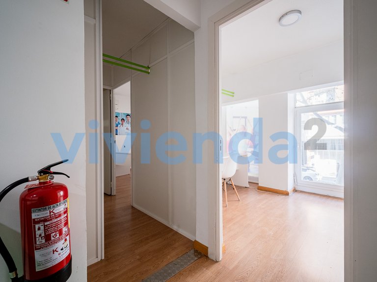 Commercial for Sale in Castillejos, Madrid 40