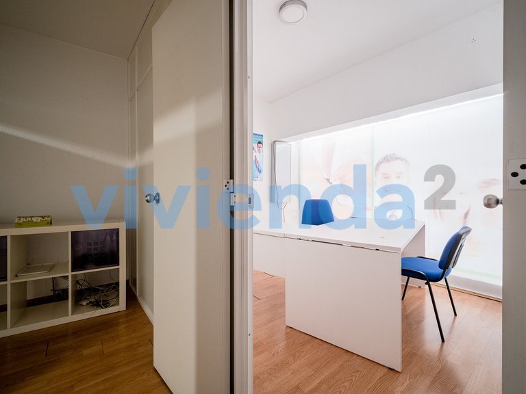 Commercial for Sale in Castillejos, Madrid 25