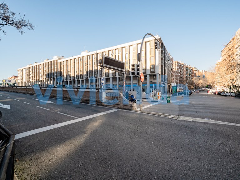 Commercial for Sale in Castillejos, Madrid 2