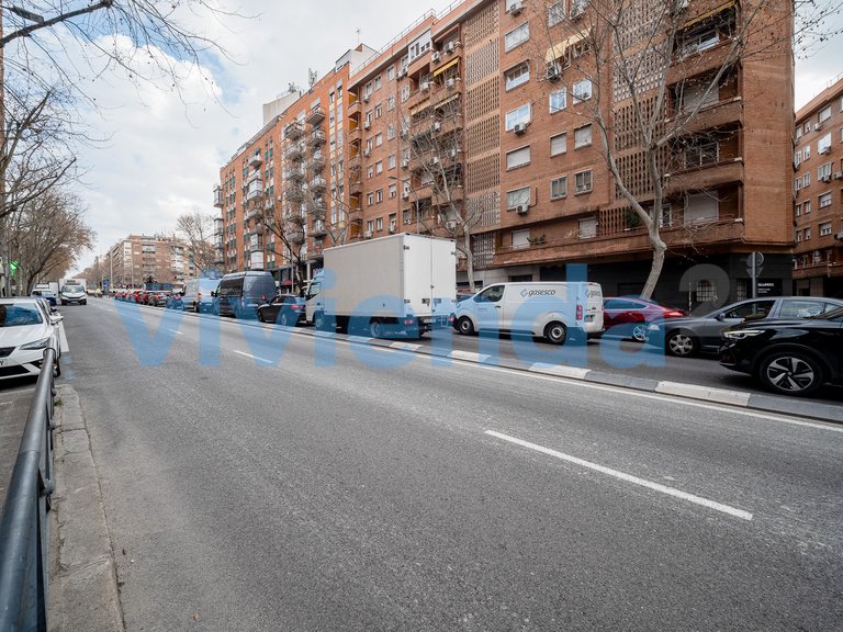 Apartment for Sale in Acacias, Madrid 37