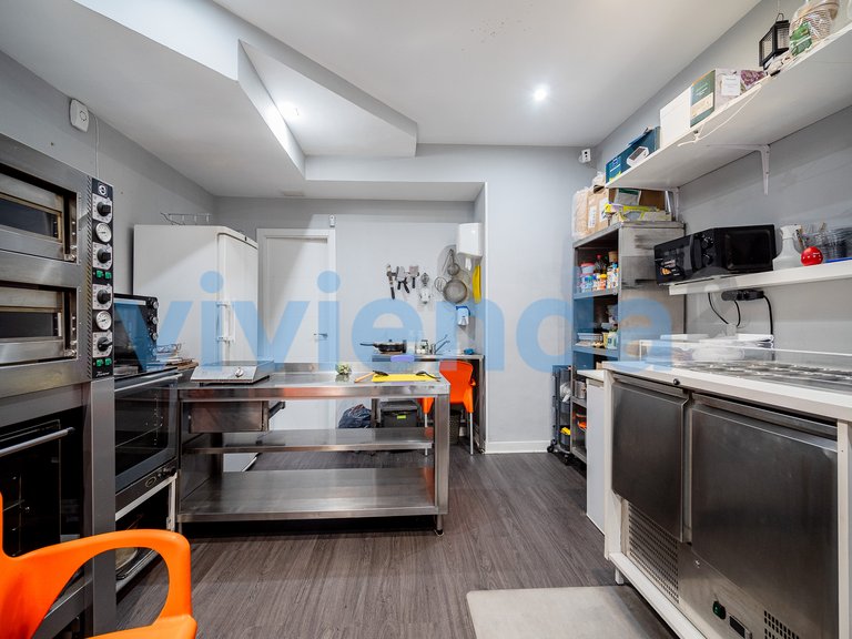 Commercial for Sale in Goya, Madrid 5