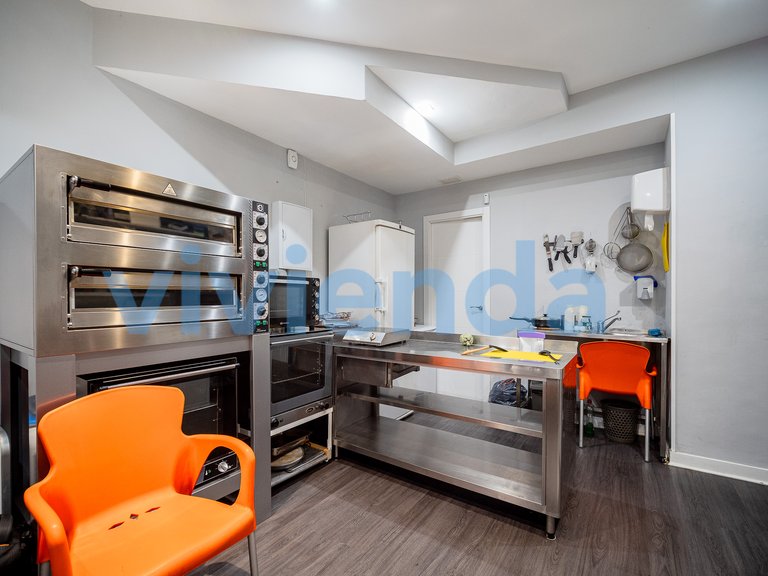 Commercial for Sale in Goya, Madrid 10