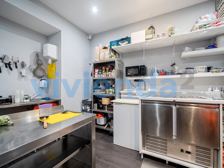 Commercial for Sale in Goya, Madrid 9