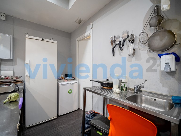 Commercial for Sale in Goya, Madrid 6