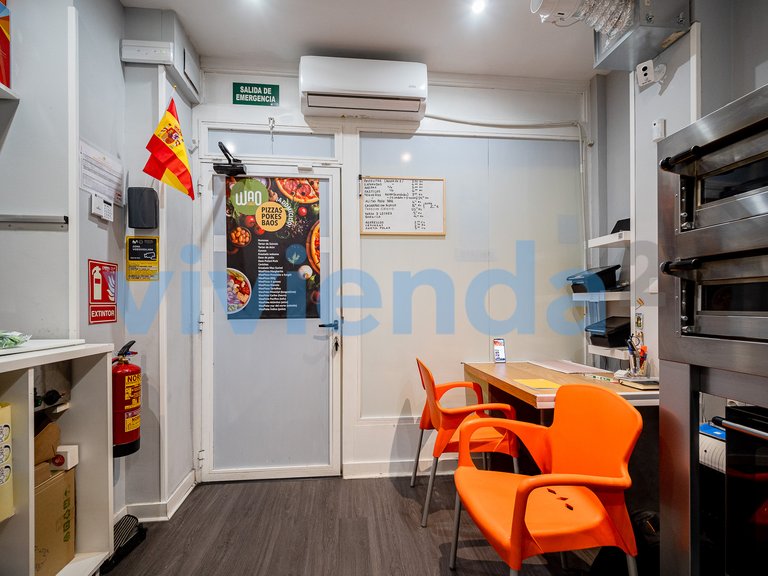 Commercial for Sale in Goya, Madrid 14