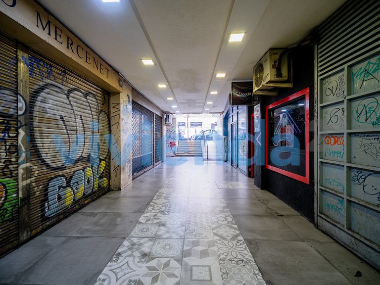 Commercial for Sale in Goya, Madrid 2