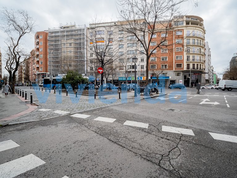 Commercial for Sale in Goya, Madrid 22