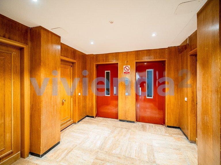 Wohnung zu verkaufen in El Viso, Madrid 17