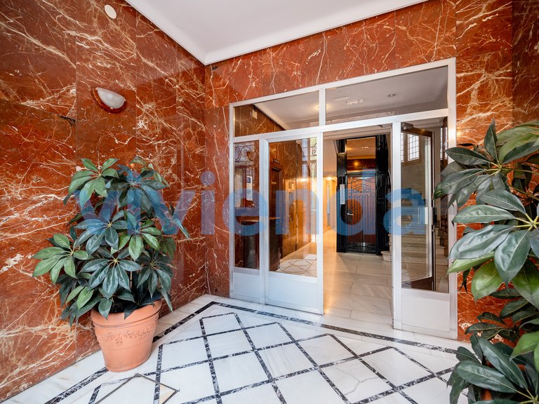 Apartment for Sale in Goya, Madrid 3