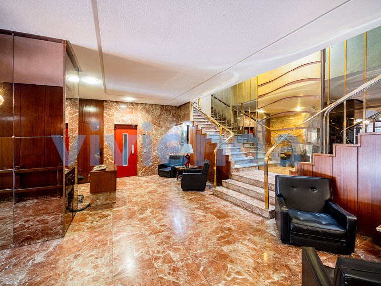 Apartment for Sale in Gaztambide, Madrid 34