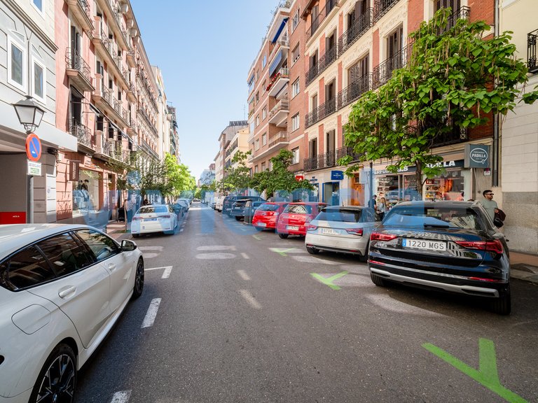 Apartment for Sale in Recoletos, Madrid 34