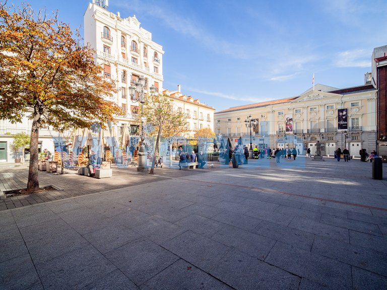 Commercial for Sale in Cortes, Madrid 1