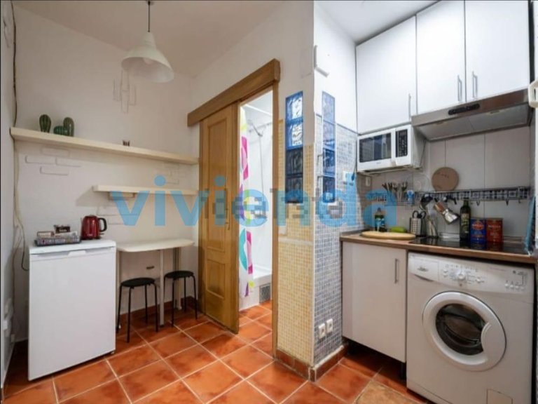 Apartment for Sale in Embajadores, Madrid 5