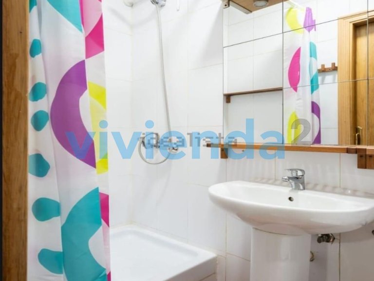 Apartment for Sale in Embajadores, Madrid 9