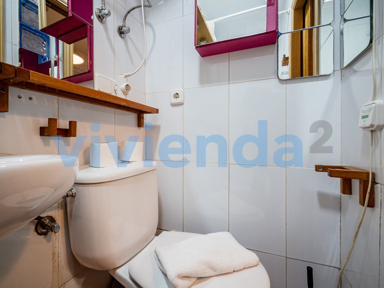 Apartment for Sale in Embajadores, Madrid 19
