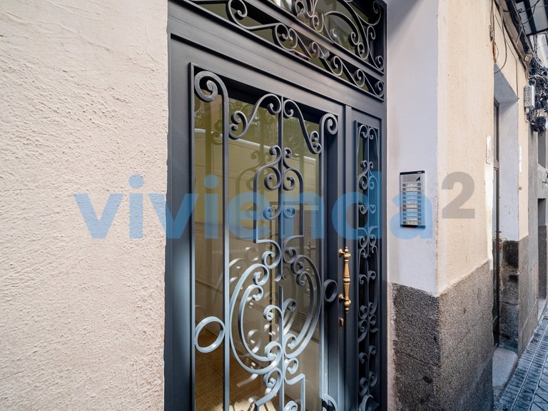Apartment for Sale in Embajadores, Madrid 23