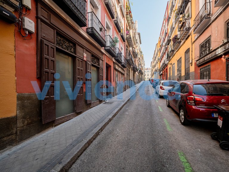 Apartment for Sale in Embajadores, Madrid 25