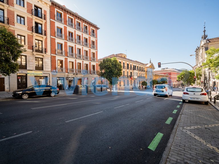 Apartment for Sale in Universidad, Madrid 24
