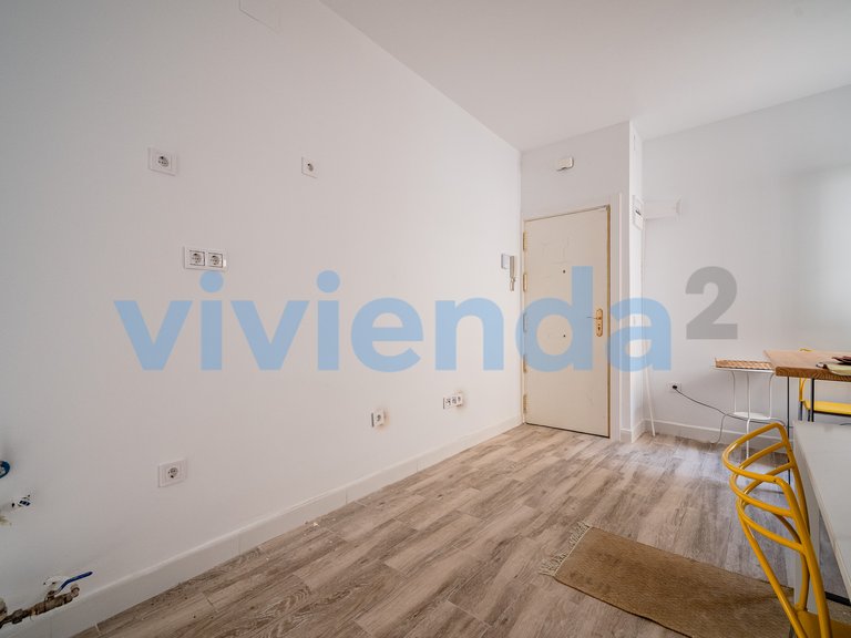 Apartment for Sale in San Diego, Madrid 12