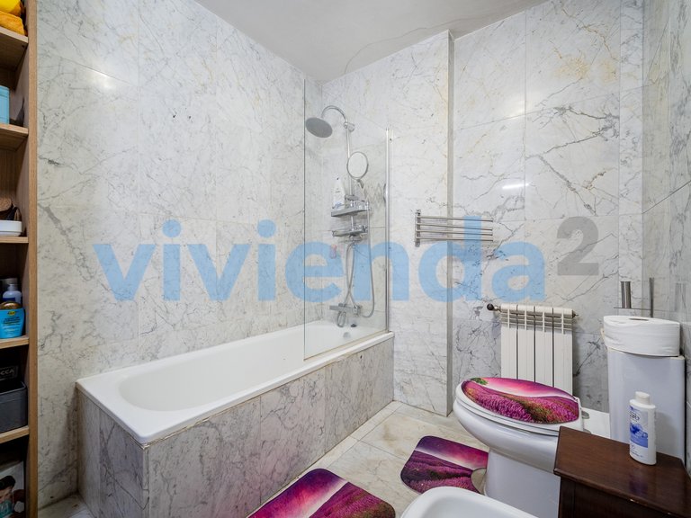 Apartment for Sale in Ventas, Madrid 16