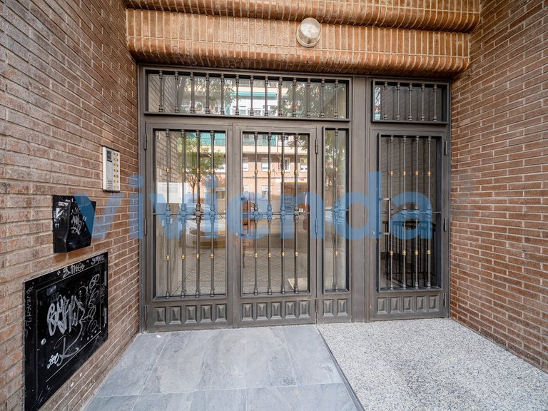 Apartment for Sale in Ventas, Madrid 10
