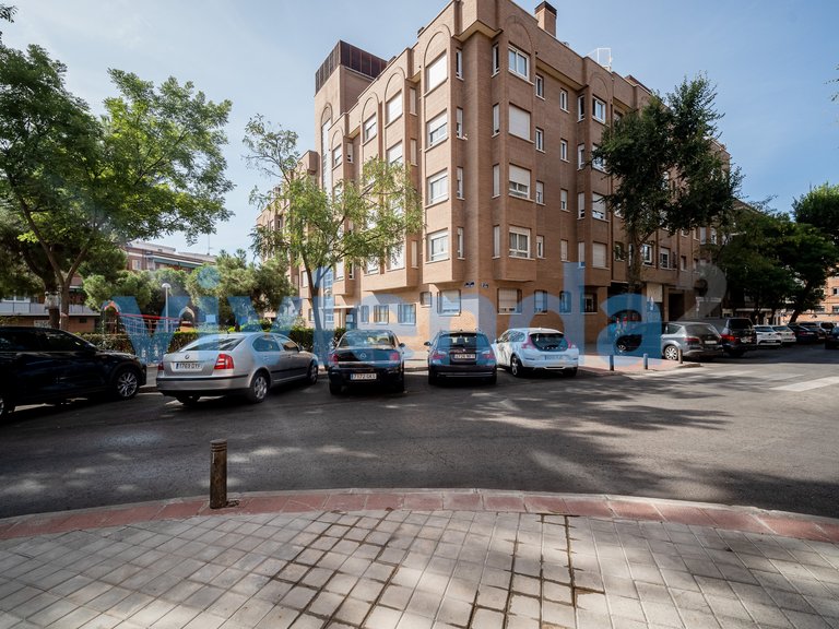 Apartment for Sale in Ventas, Madrid 20