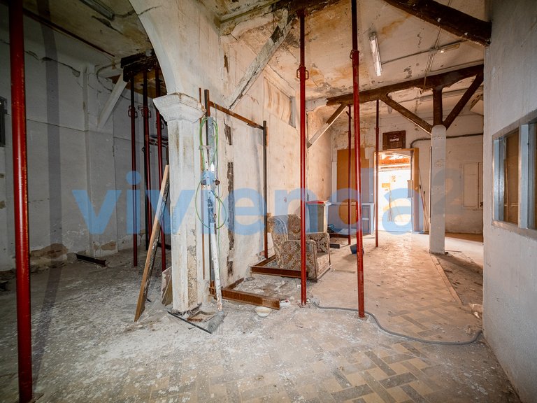 Apartment for Sale in Pueblo Nuevo, Madrid 4