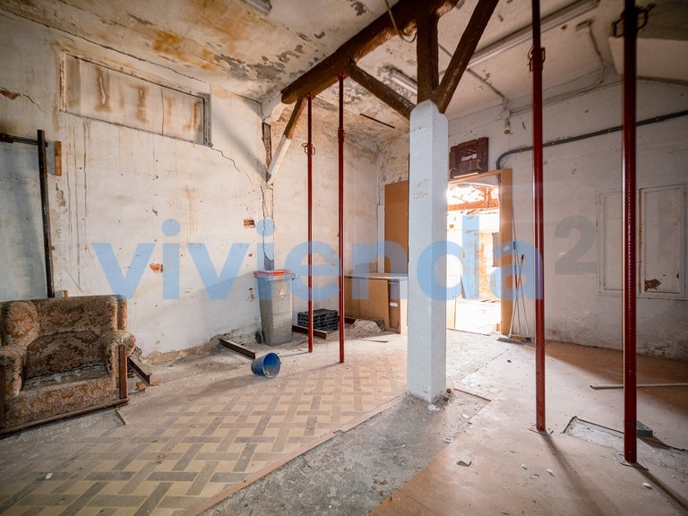 Apartment for Sale in Pueblo Nuevo, Madrid 5