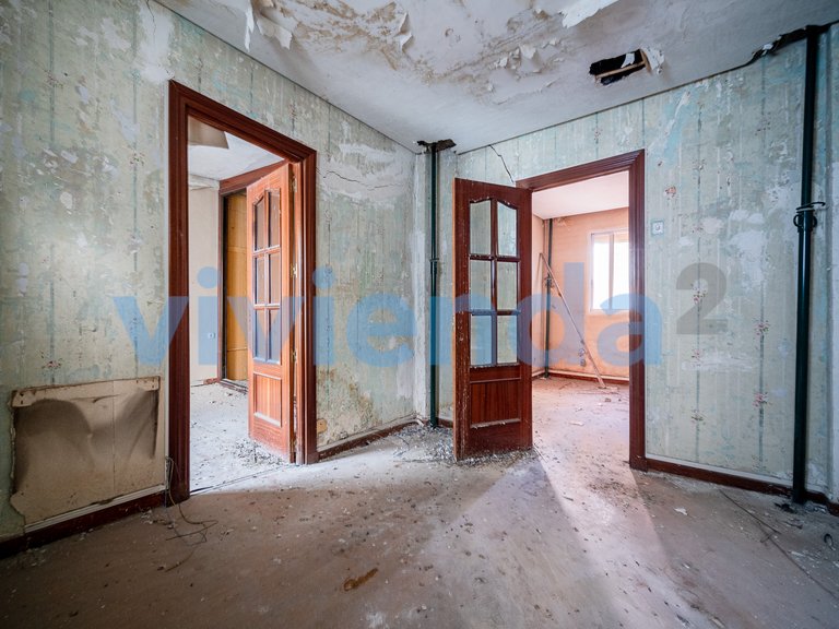 Apartment for Sale in Pueblo Nuevo, Madrid 19