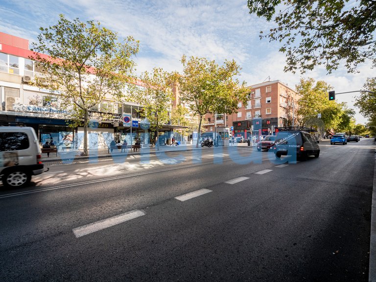Apartment for Sale in Pueblo Nuevo, Madrid 25