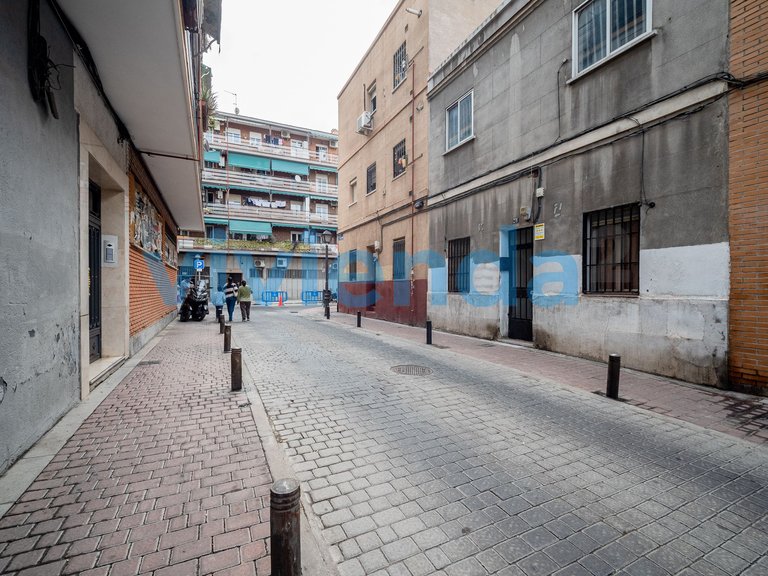 Apartment for Sale in San Diego, Madrid 12