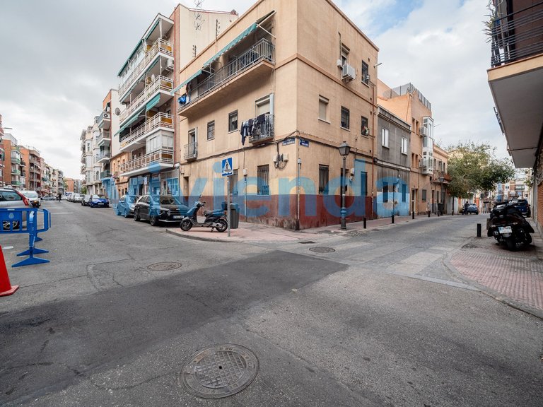 Apartment for Sale in San Diego, Madrid 3