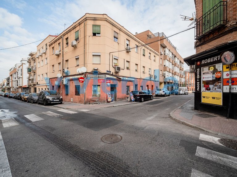 Apartment for Sale in San Diego, Madrid 9